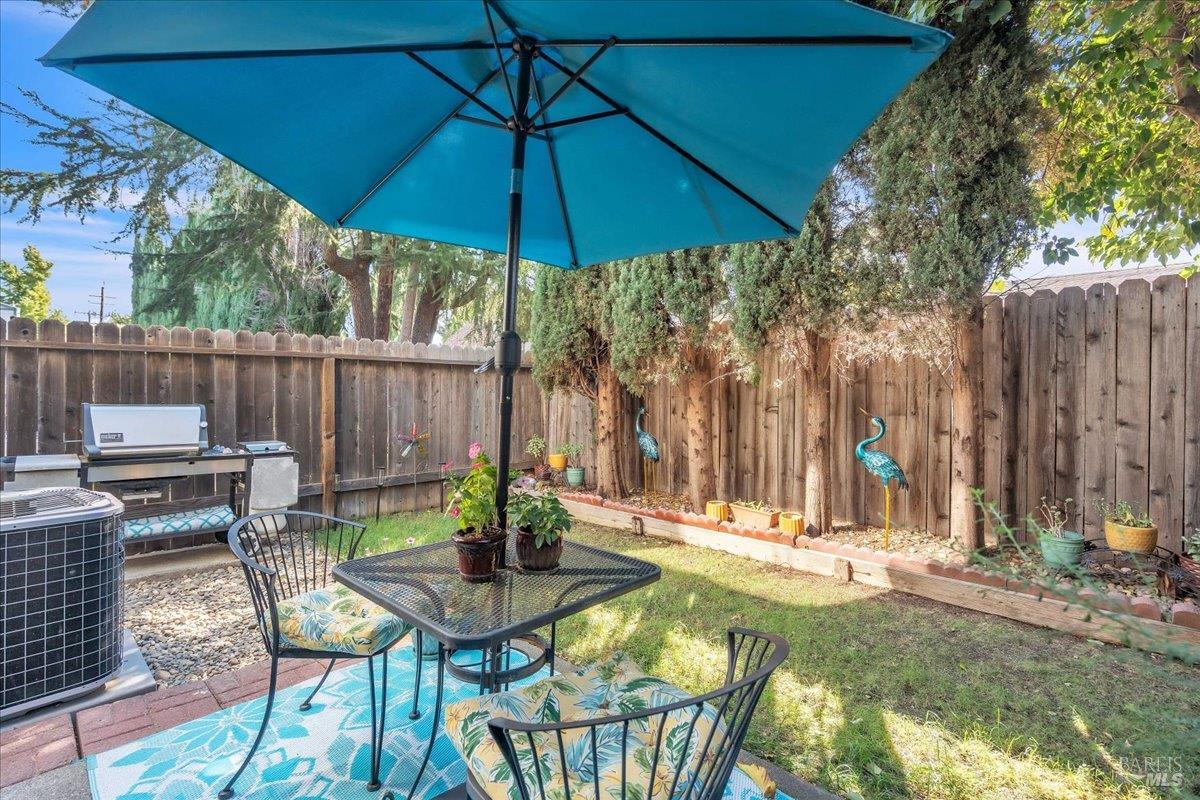299 Shasta Drive Vacaville CA 95687