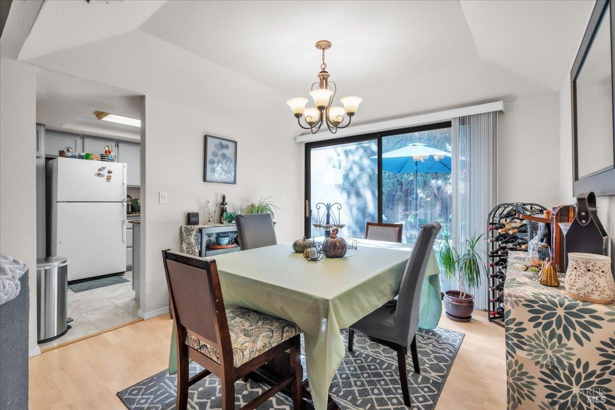 299 Shasta Drive Vacaville CA 95687