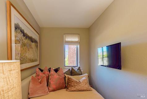 76 Ross Avenue San Anselmo CA 94960