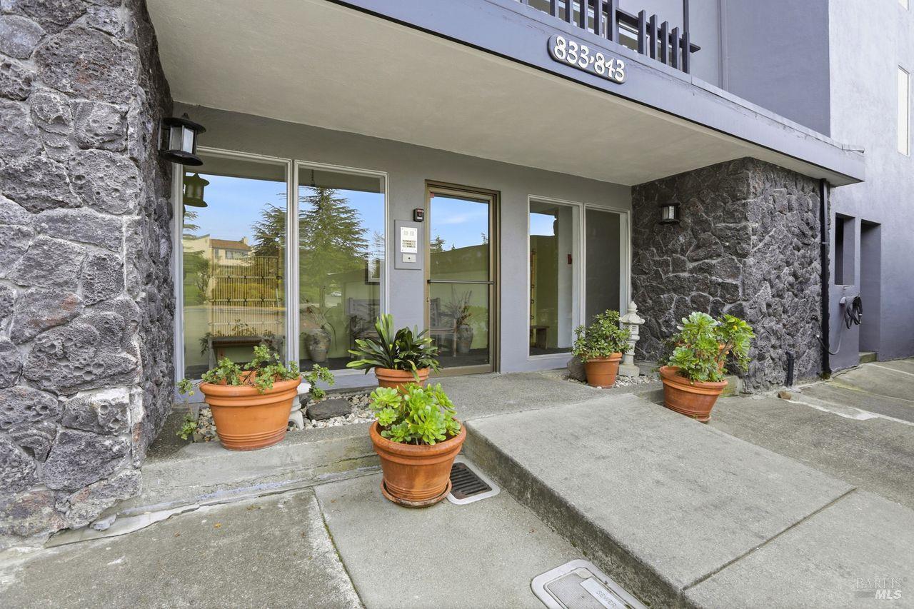 835 S Eliseo Drive Greenbrae CA 94904