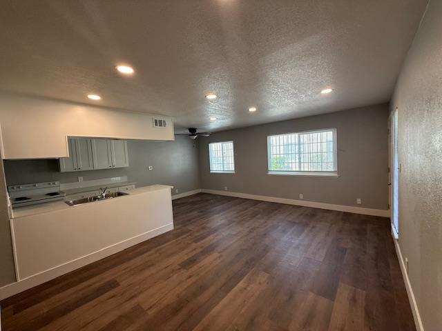 4917 N Holt Avenue Fresno CA 93705