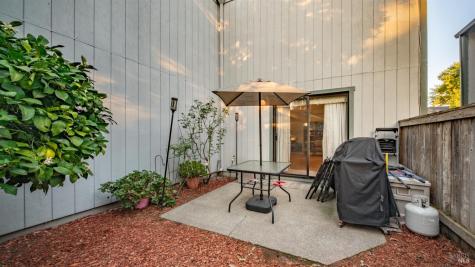 418 Occidental Circle Santa Rosa CA 95401