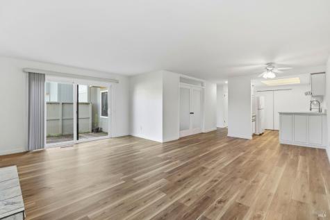 12 Lakeview Court Novato CA 94947