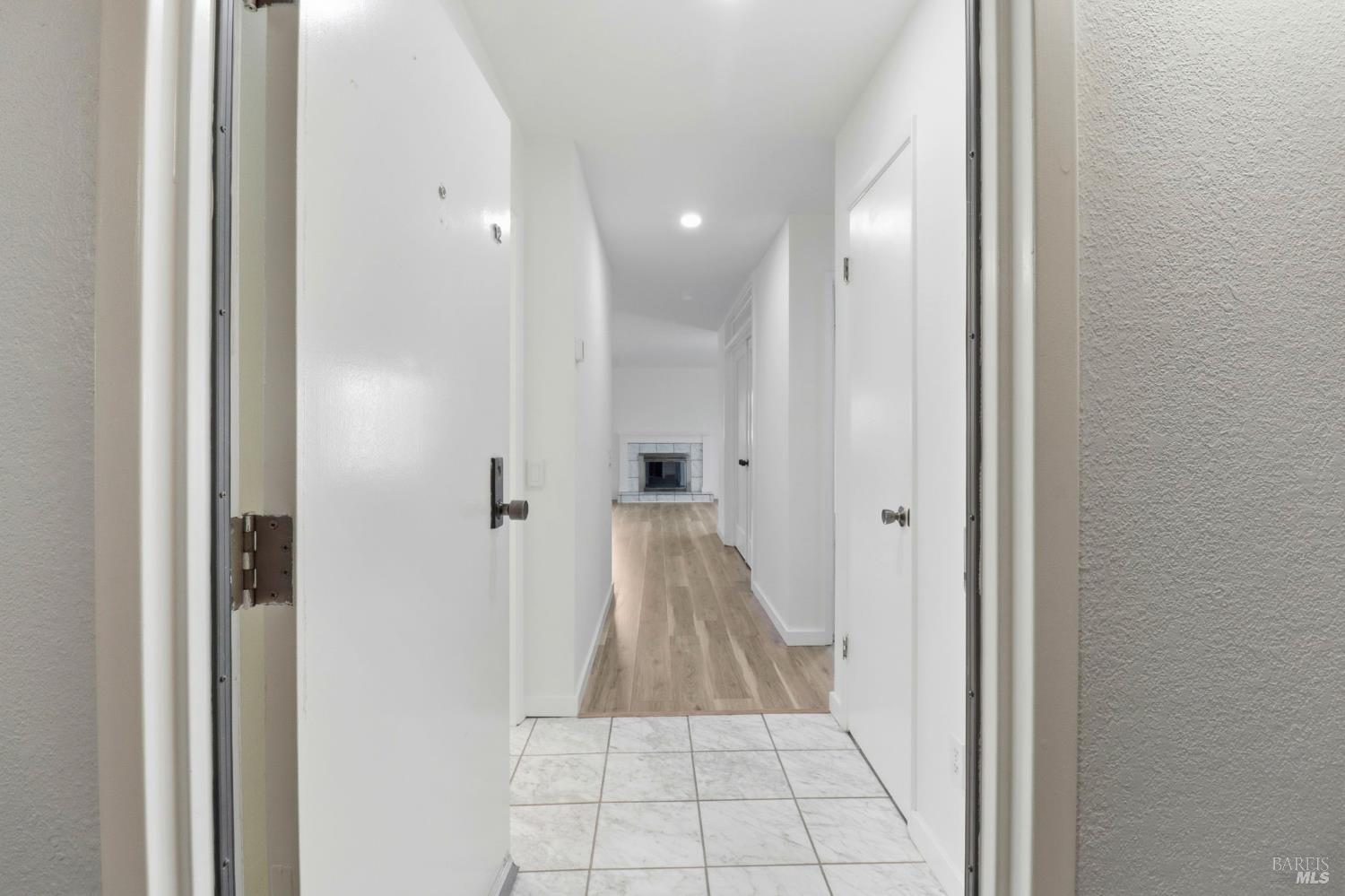 12 Lakeview Court Novato CA 94947