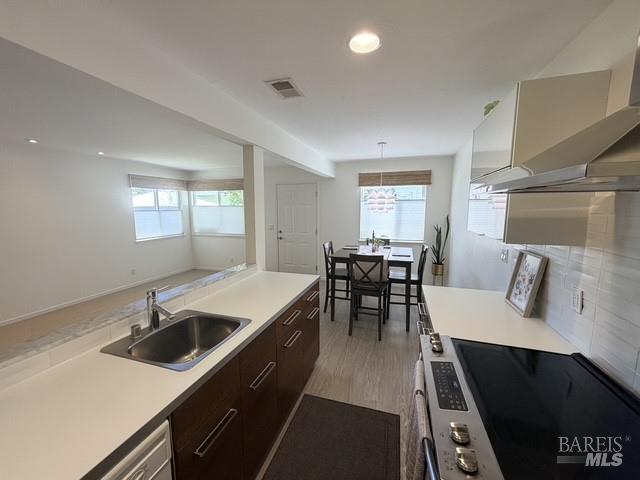 70 Los Padres Circle Novato CA 94947