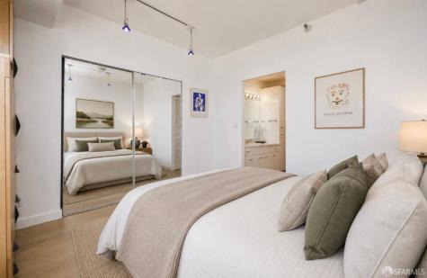 1 Daniel Burnham Court San Francisco CA 94109