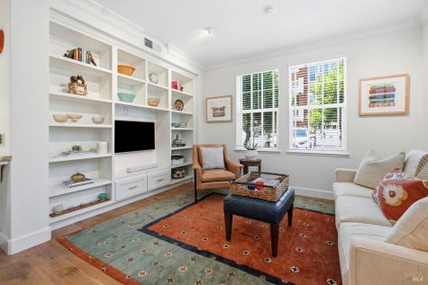 30 Camellia Circle Larkspur CA 94939