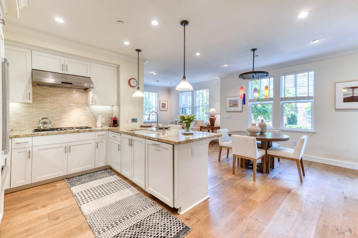 30 Camellia Circle Larkspur CA 94939