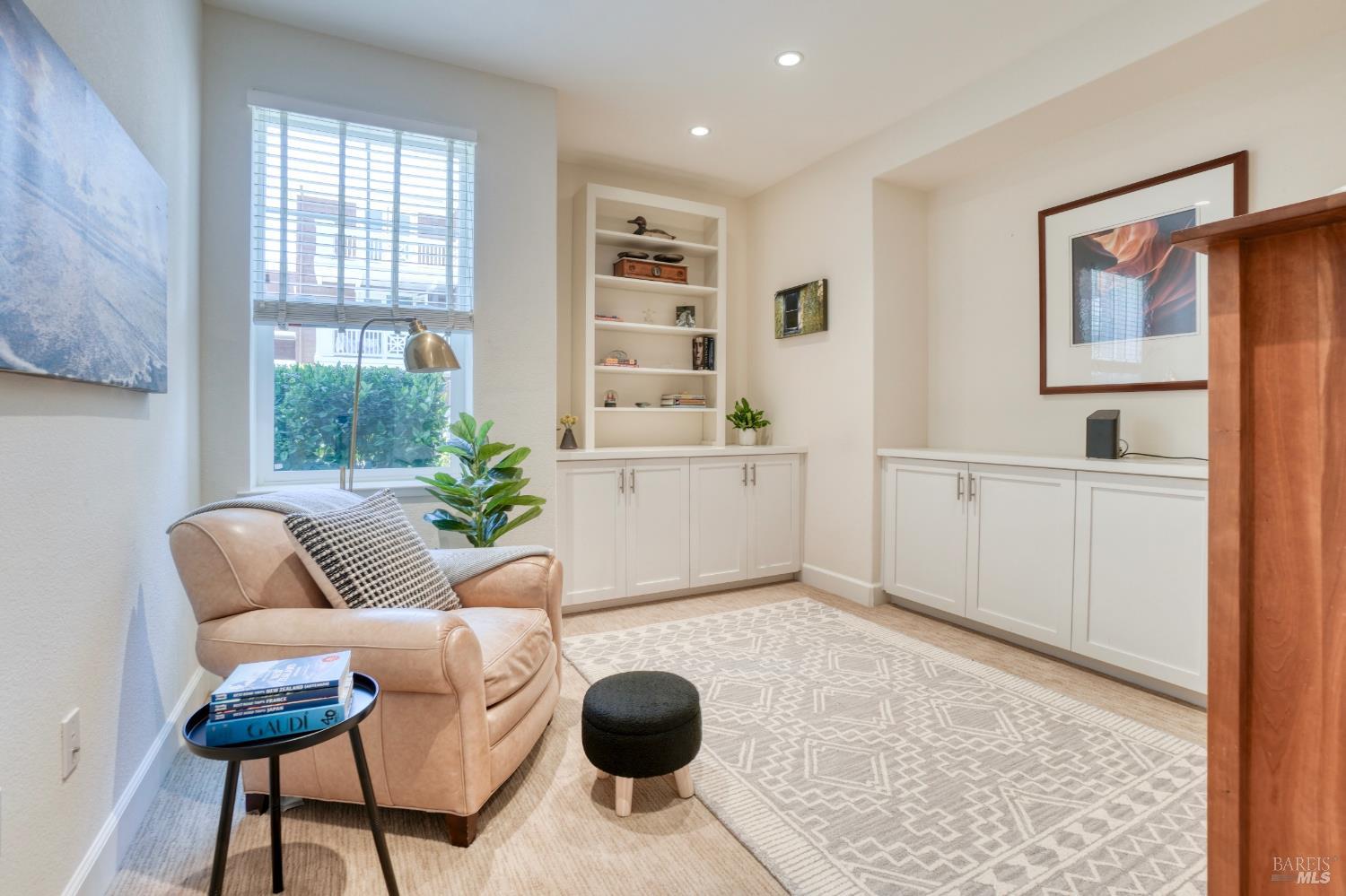 30 Camellia Circle Larkspur CA 94939
