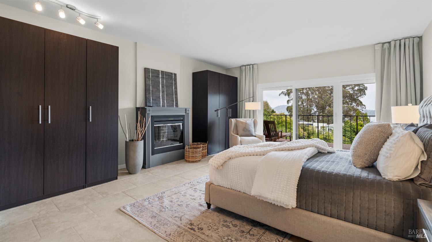 80 Lincoln Drive Sausalito CA 94965