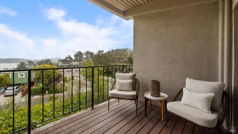 80 Lincoln Drive Sausalito CA 94965