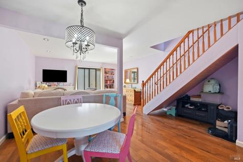 2521 Vallejo Street Santa Rosa CA 95405