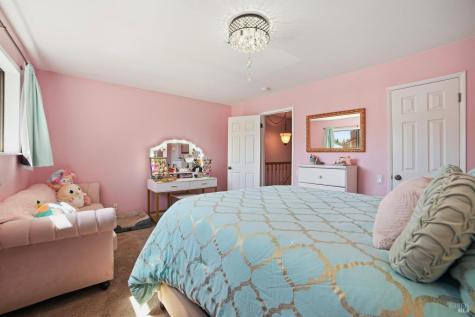 2521 Vallejo Street Santa Rosa CA 95405