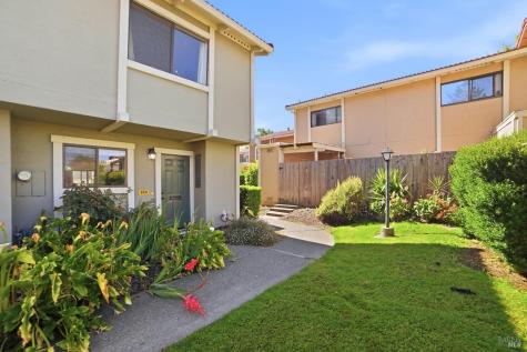 2521 Vallejo Street Santa Rosa CA 95405
