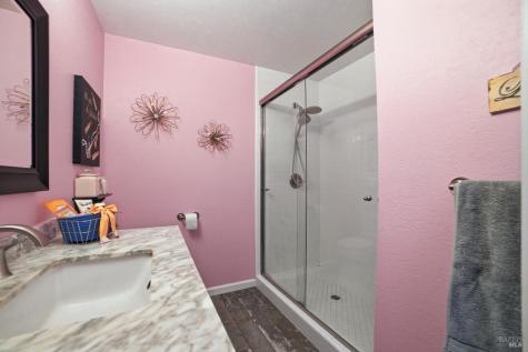 2521 Vallejo Street Santa Rosa CA 95405
