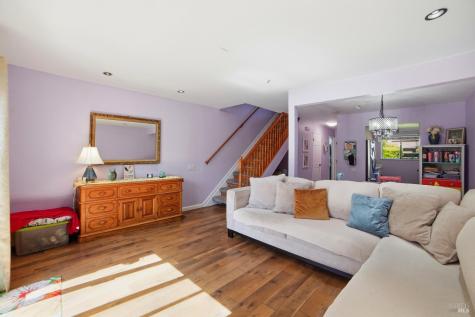 2521 Vallejo Street Santa Rosa CA 95405