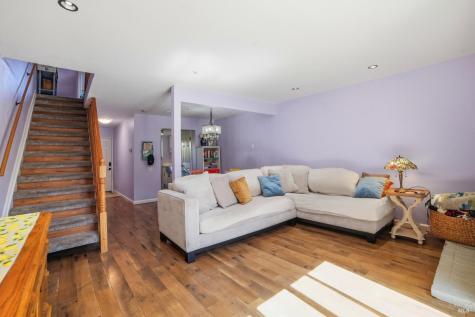 2521 Vallejo Street Santa Rosa CA 95405