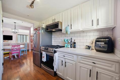2521 Vallejo Street Santa Rosa CA 95405
