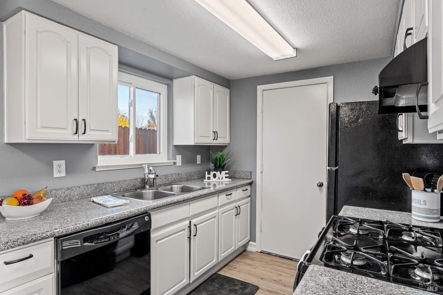201 Main Circle Ukiah CA 95482