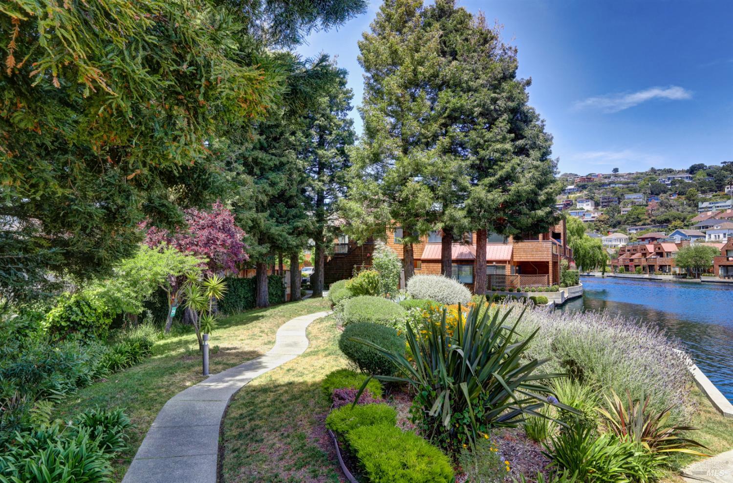 2 Lagoon Vista Road Tiburon CA 94920