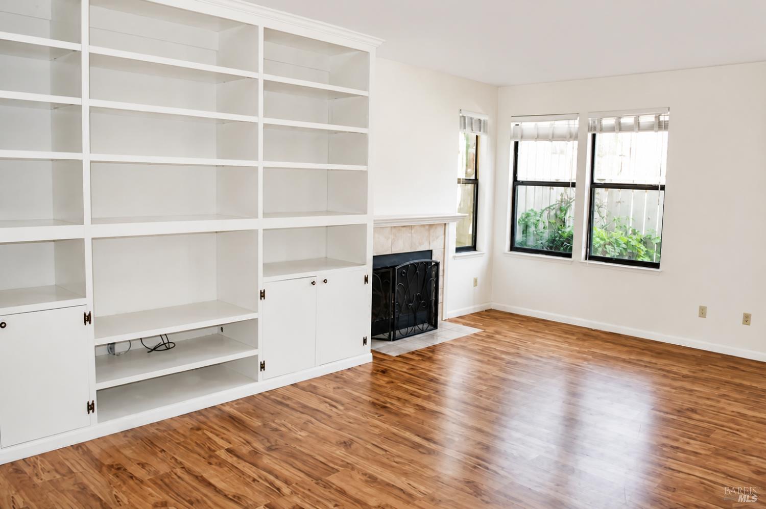 615 Cherry Avenue Sonoma CA 95476