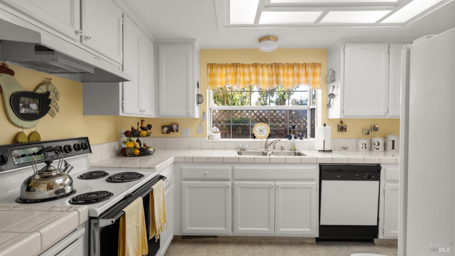 18 Bay Tree Court Cotati CA 94931