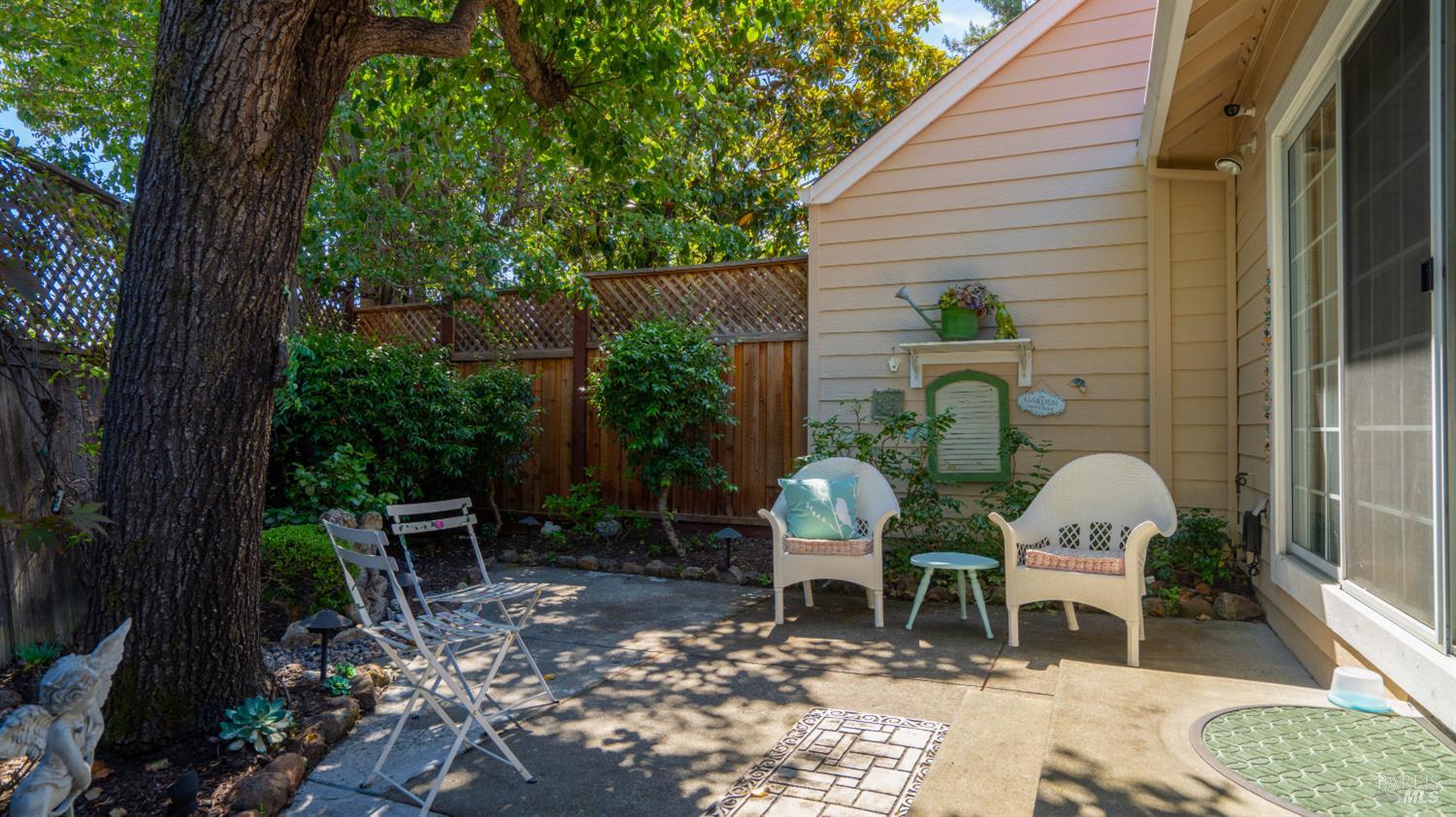 18 Bay Tree Court Cotati CA 94931
