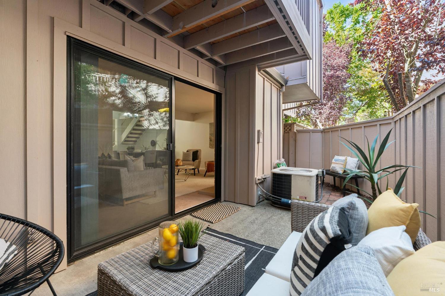 3 Duarte Court Novato CA 94949
