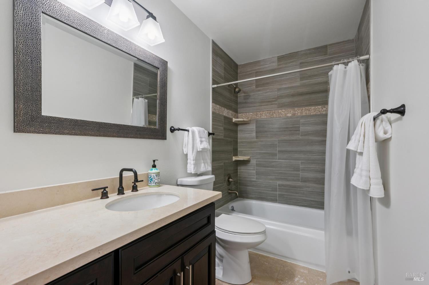 3 Duarte Court Novato CA 94949