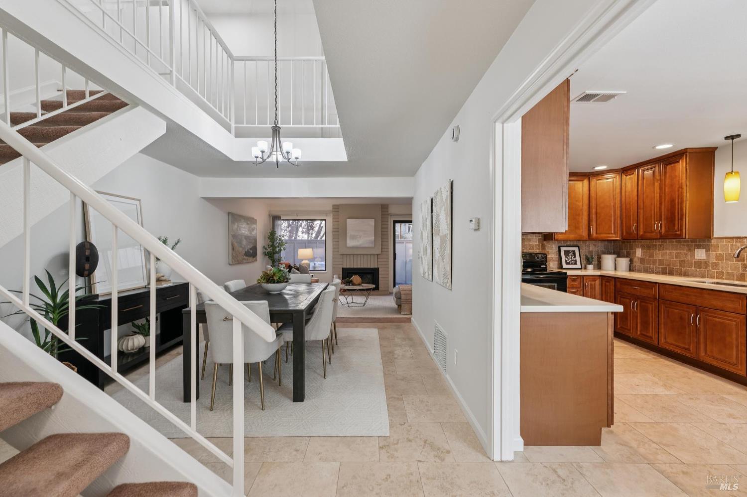 3 Duarte Court Novato CA 94949