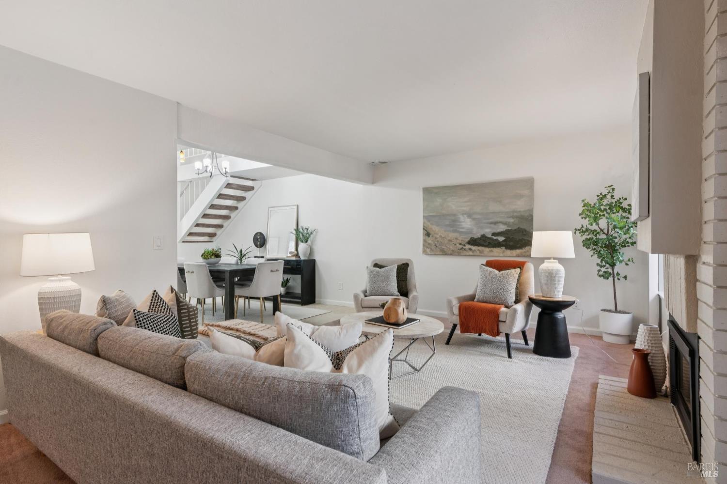 3 Duarte Court Novato CA 94949