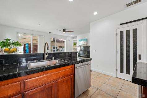 9141 Windsor Road Windsor CA 95492