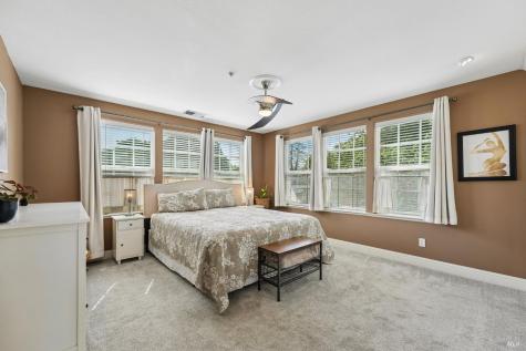 9141 Windsor Road Windsor CA 95492