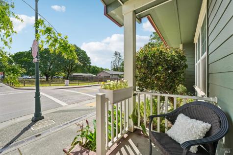 9141 Windsor Road Windsor CA 95492