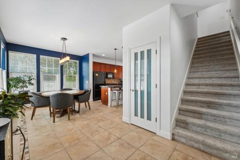 9141 Windsor Road Windsor CA 95492