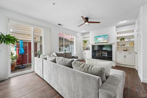 9141 Windsor Road Windsor CA 95492