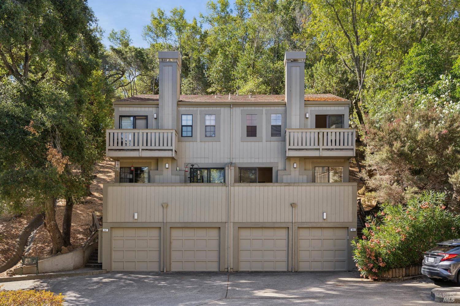 261 Redhawk Road Novato CA 94949