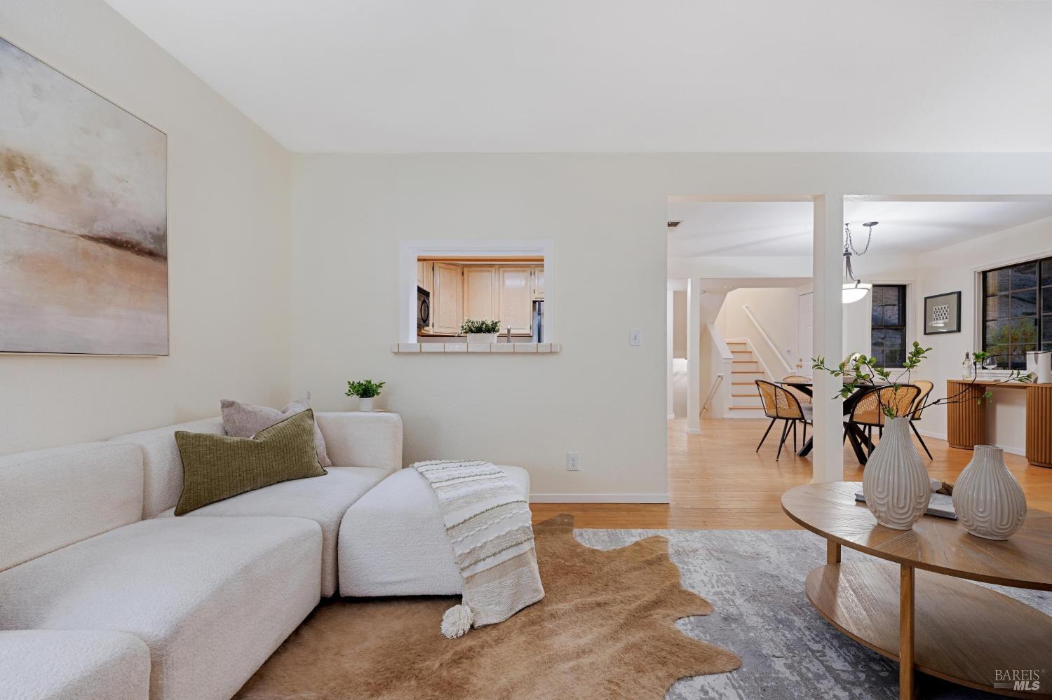 261 Redhawk Road Novato CA 94949