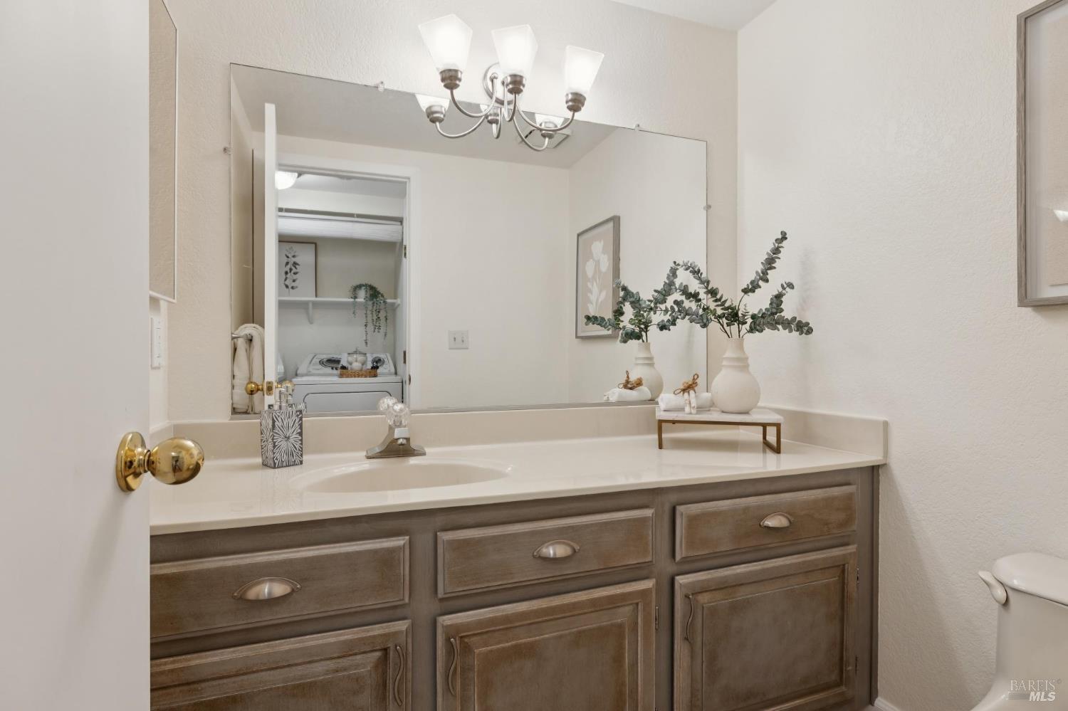 261 Redhawk Road Novato CA 94949