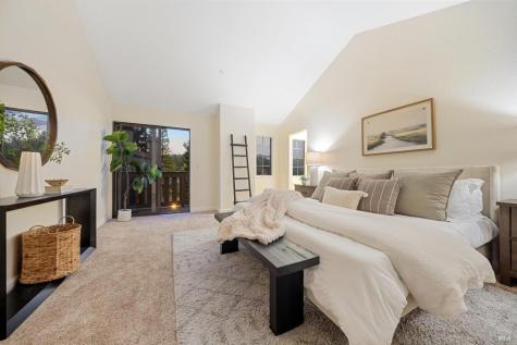 261 Redhawk Road Novato CA 94949