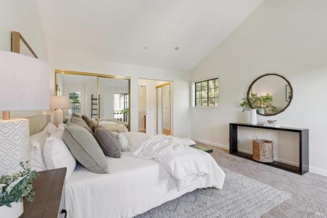 261 Redhawk Road Novato CA 94949