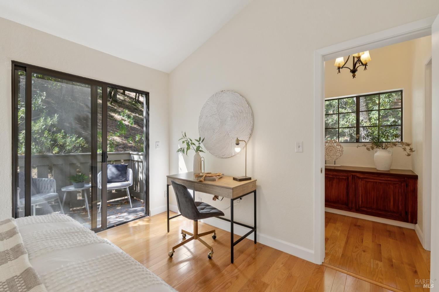 261 Redhawk Road Novato CA 94949
