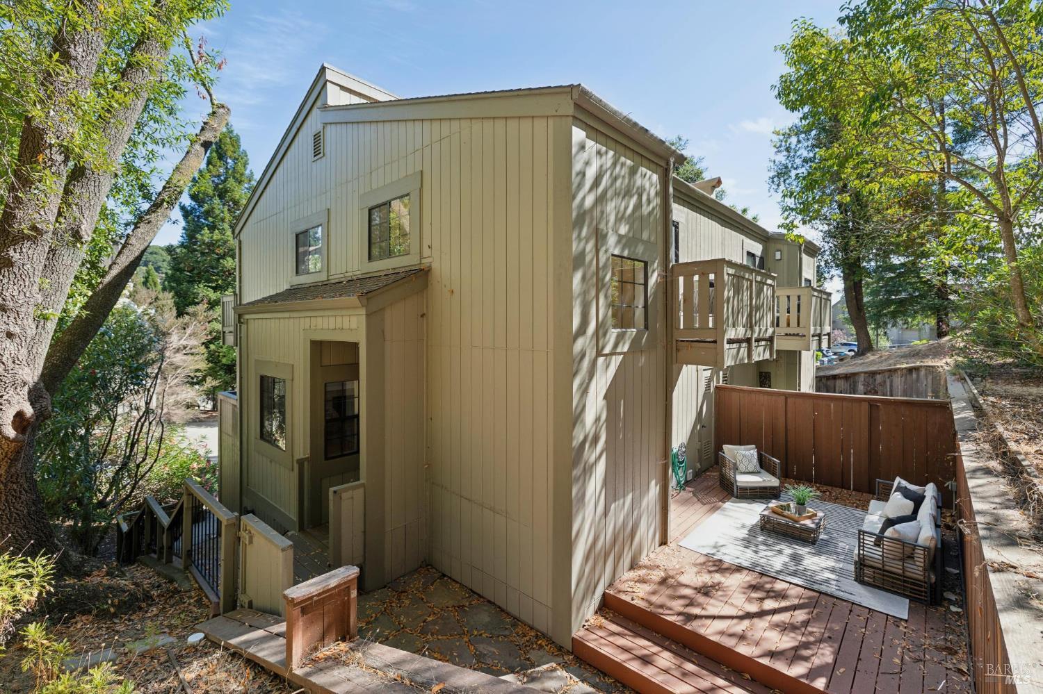 261 Redhawk Road Novato CA 94949