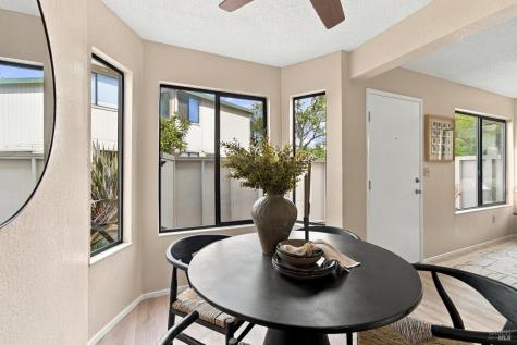 31 Wharf Circle San Rafael CA 94903