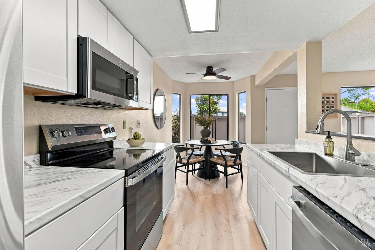 31 Wharf Circle San Rafael CA 94903