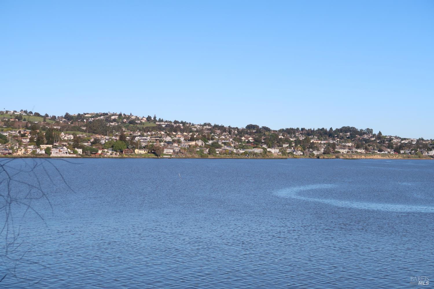 900 Cambridge Drive Benicia CA 94510