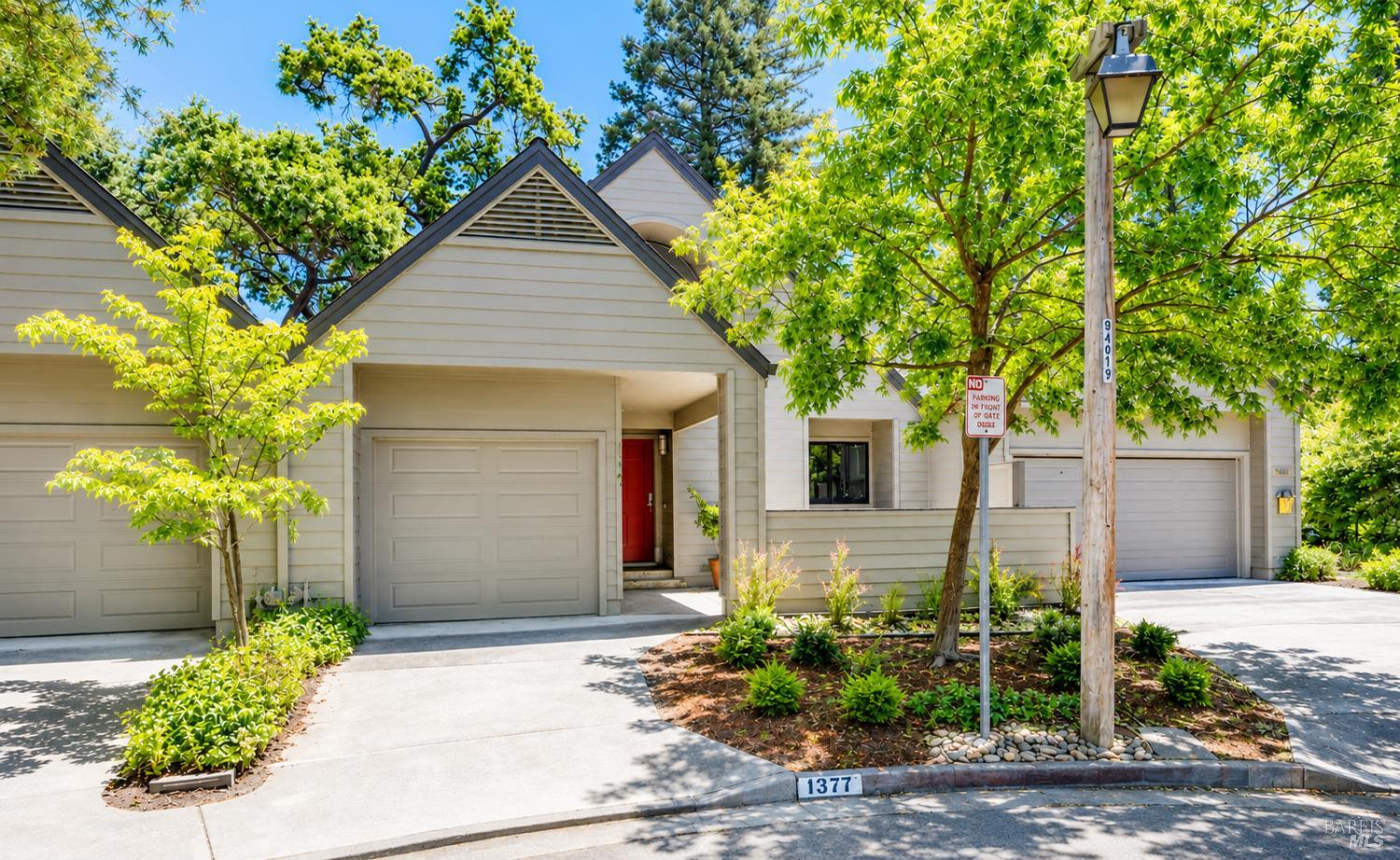 1377 Saint James Drive St. Helena CA 94574
