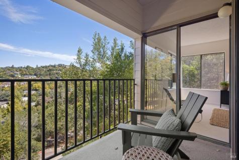 649 Via Casitas Greenbrae CA 94904