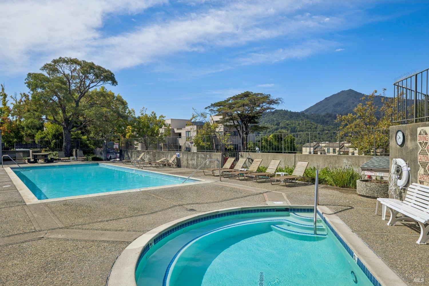 649 Via Casitas Greenbrae CA 94904