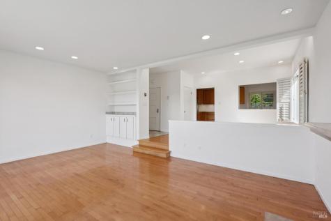 38 Corte Oriental Greenbrae CA 94904